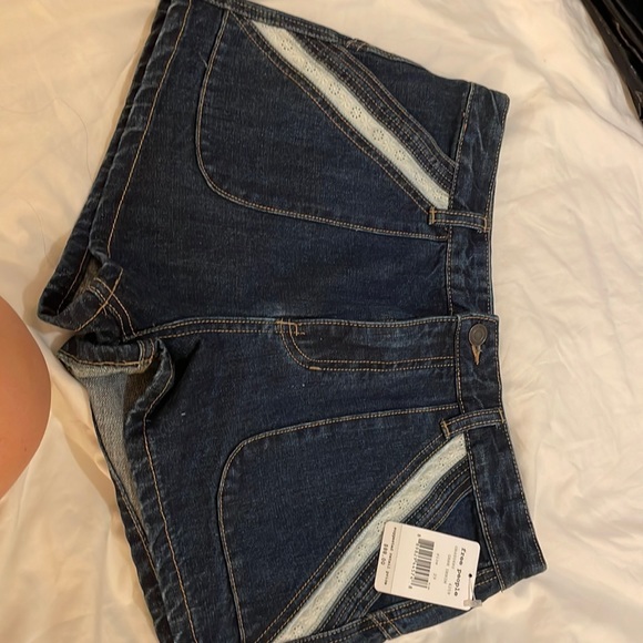 Free People NEW Jean shorts - Picture 1 of 3